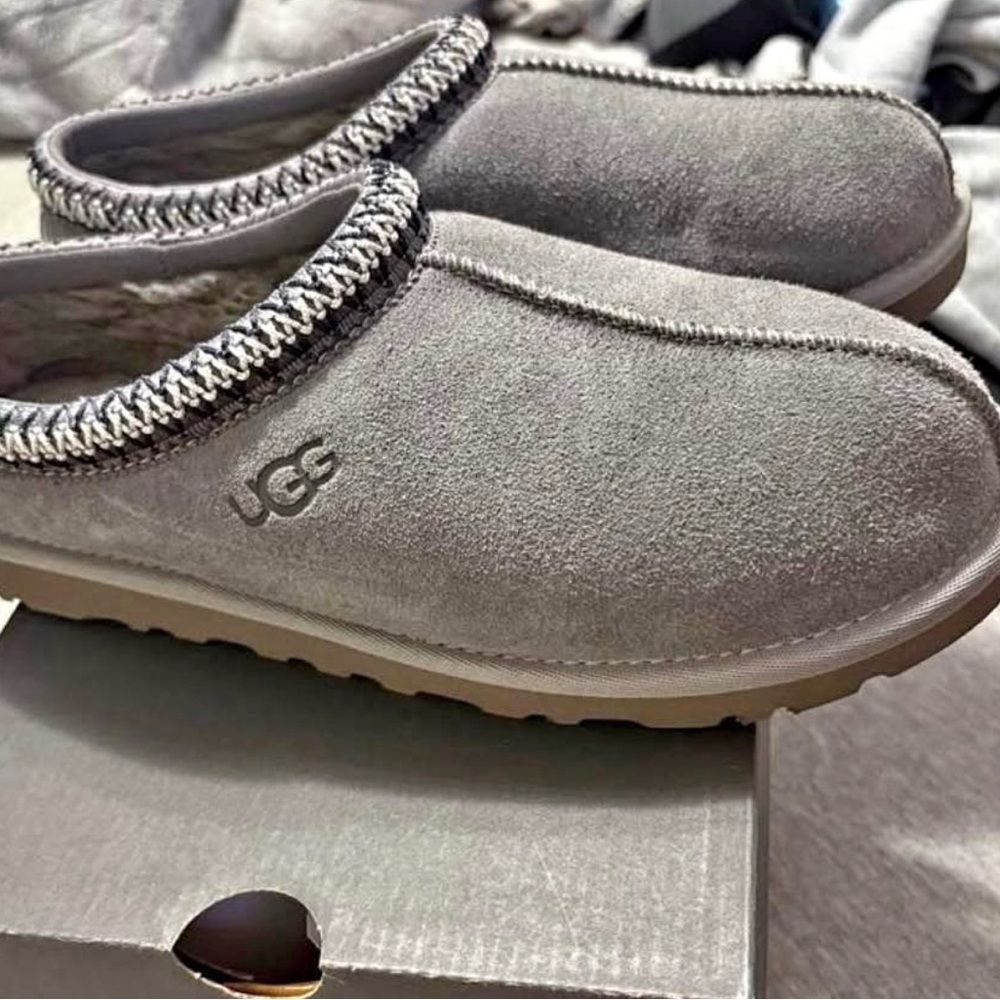 UGG Gray Tasmans
